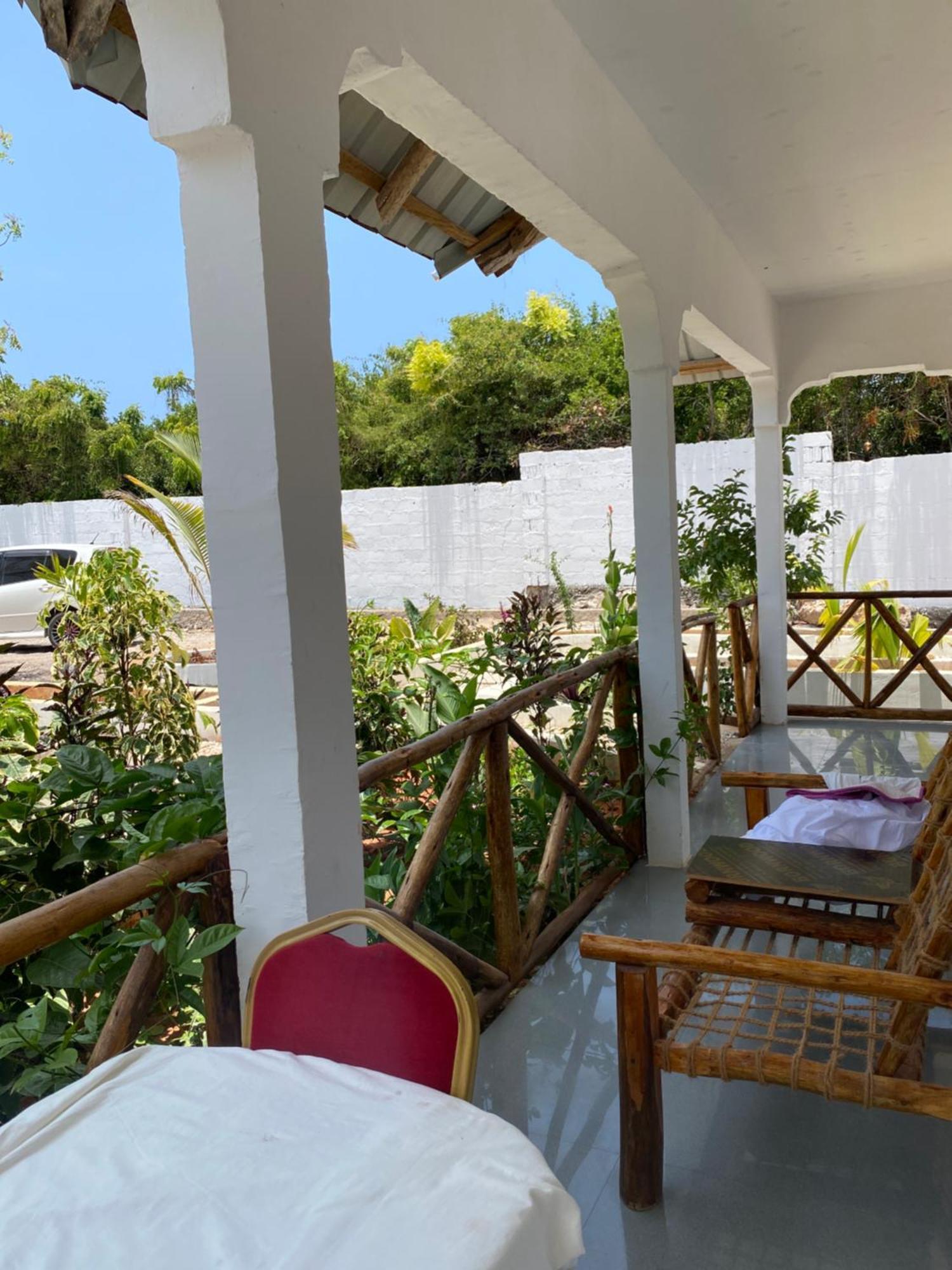 Margosa Bungalow, Zanzibar Couette-café Nungwi